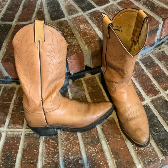Justin Boots Other - Justin Natural Mulehide 1122 Western Cowboy Almond Toe Work Boots 9D